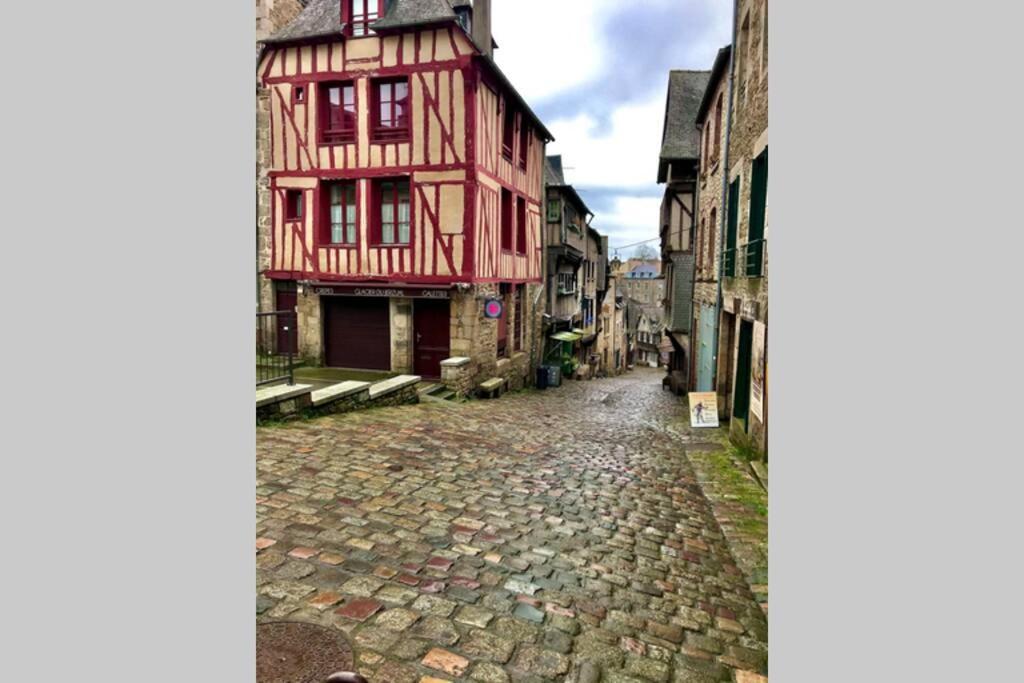 Apartmán T2 Situe Au Coeur Du Centre Historique De Dinan Exteriér fotografie