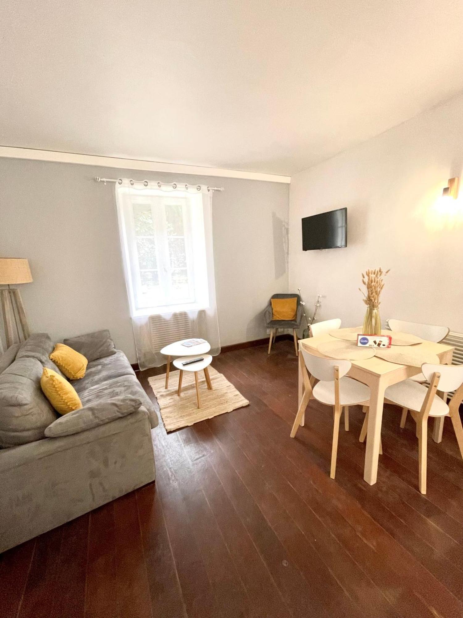 Apartmán T2 Situe Au Coeur Du Centre Historique De Dinan Exteriér fotografie