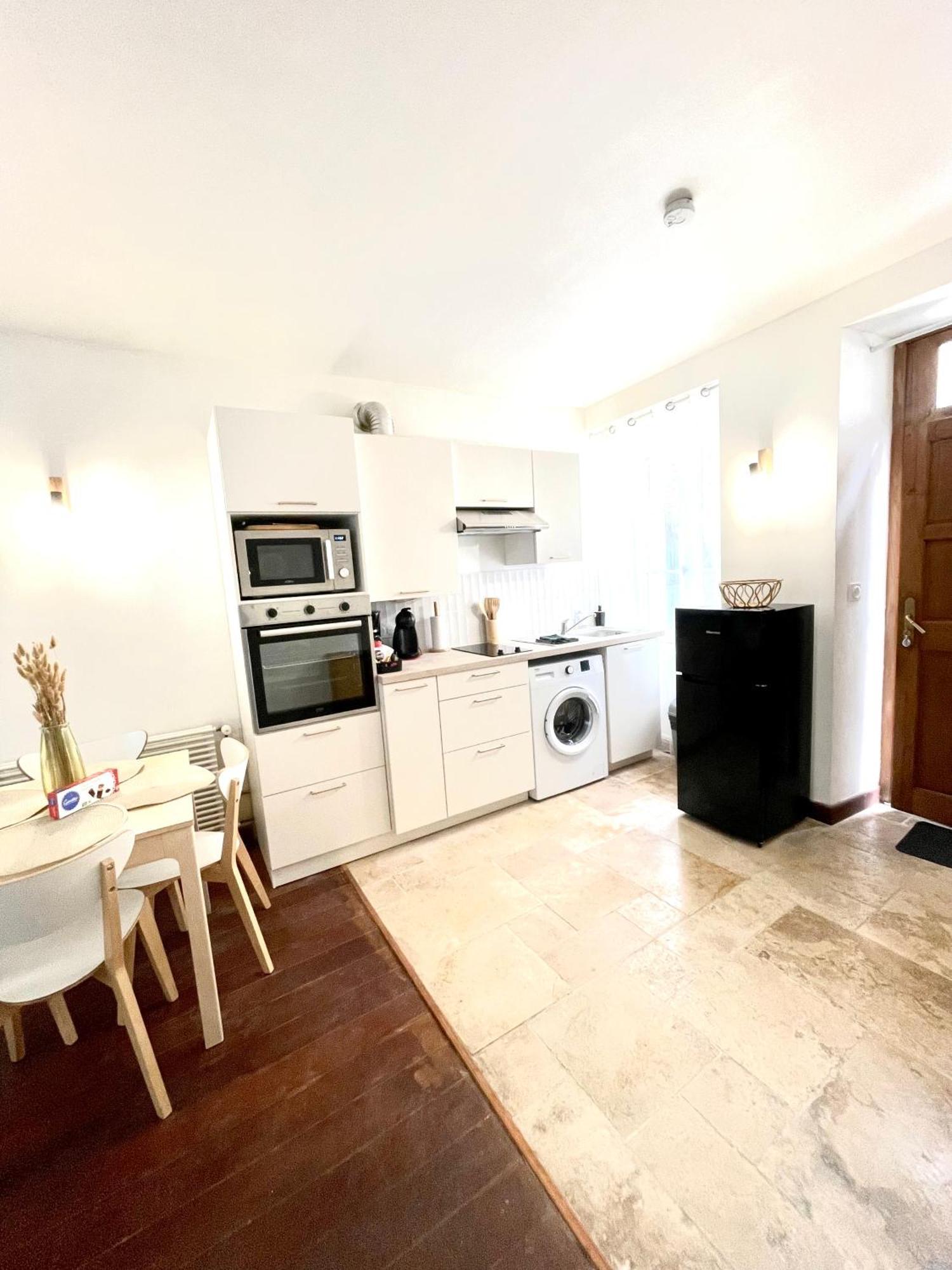 Apartmán T2 Situe Au Coeur Du Centre Historique De Dinan Exteriér fotografie
